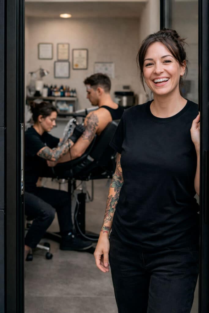 Requisitos legales tatuador Valencia higiene seguridad material esterilizado curso homologado